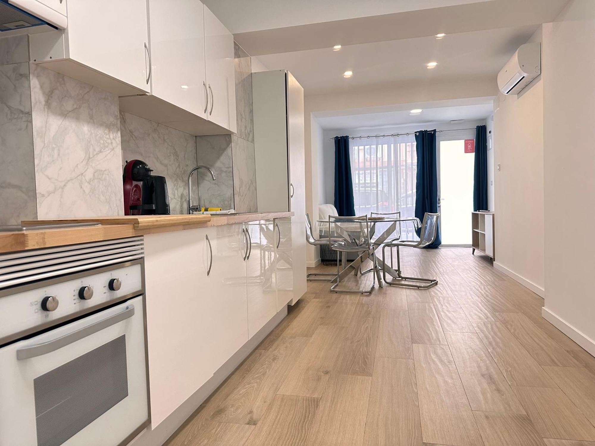 Artes Y Oficios Apartaments Ab Valência Exterior foto