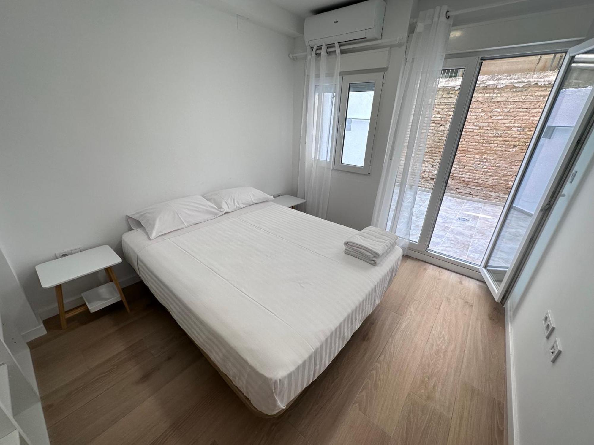 Artes Y Oficios Apartaments Ab Valência Exterior foto