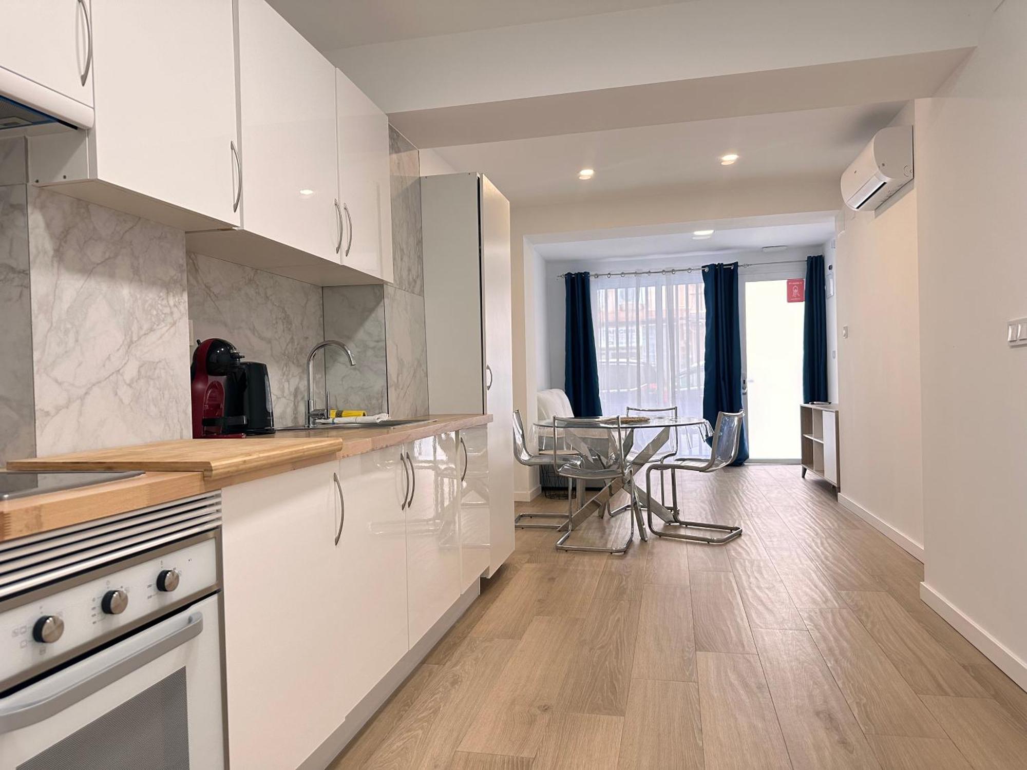 Artes Y Oficios Apartaments Ab Valência Exterior foto